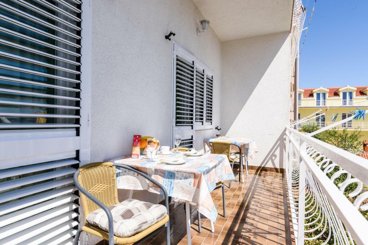Accommodation Mamut Trogir Kültér fotó